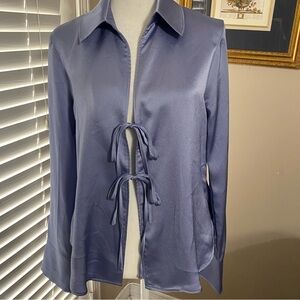 Wild Fable Women's XS Light Blue Satin Fly Away Top Blouse Bell Long Sleeve